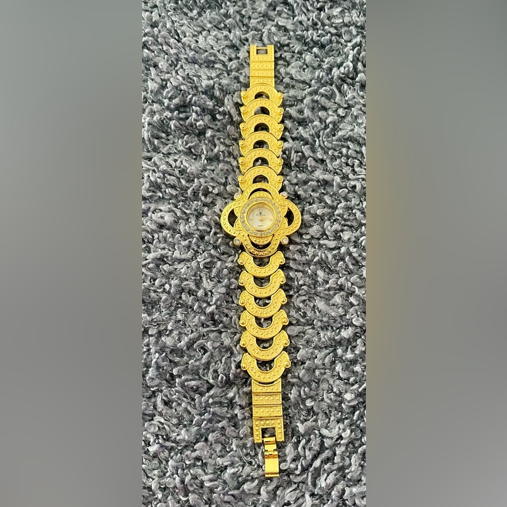Classique antique-look watch